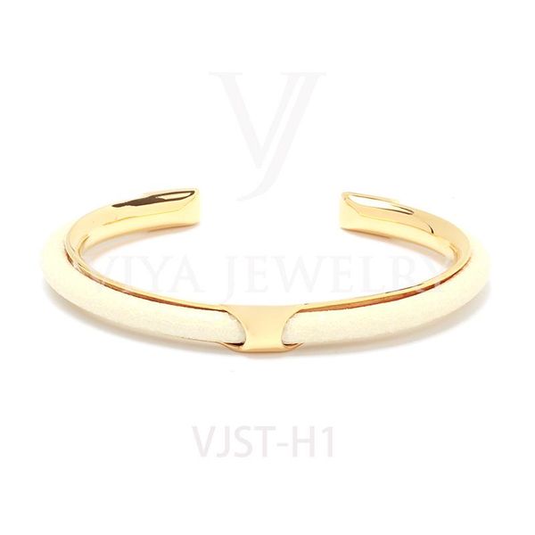 charm bracelets est white stingray leather bangles for women gold color hardware bracelet with diy colorful lover, Golden;silver
charm bracelets est white stingray leather bangles for women gold color hardware bracelet with diy colorful lover, Golden;silver