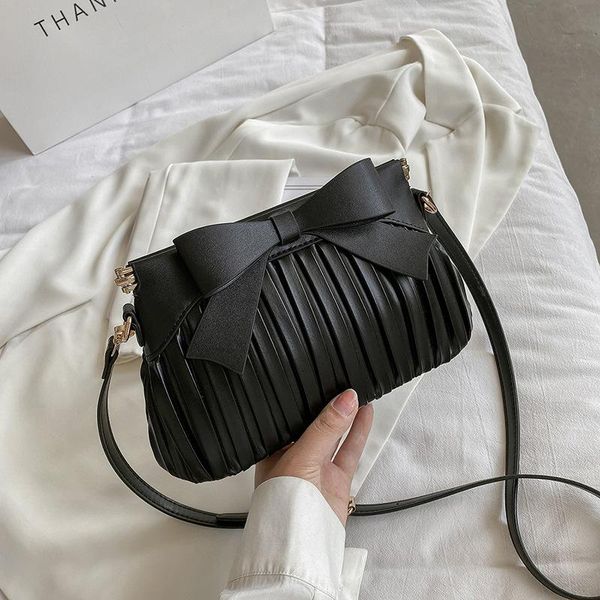 evening bags high-quality bag ladies 2021 niche design fashion one-shoulder portable brand casual messenger small square
evening bags high-quality bag ladies 2021 niche design fashion one-shoulder portable brand casual messenger small square