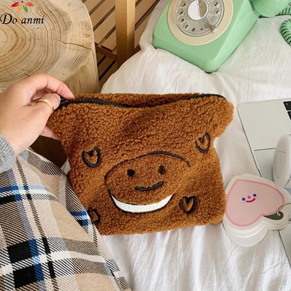 heart embroidery cosmestic bags 2021 soft fur clutch make-up women's cosmetic containers makeup bg649 & cases
heart embroidery cosmestic bags 2021 soft fur clutch make-up women's cosmetic containers makeup bg649 & cases