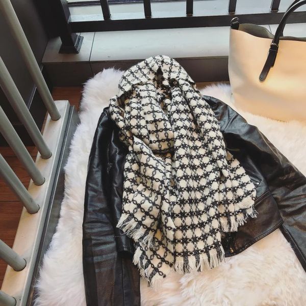 scarves 2021 women's scarf designer luxury winter brand autumn warm shawls wraps imitation cashmere plaid knitted women, Blue;gray
scarves 2021 women's scarf designer luxury winter brand autumn warm shawls wraps imitation cashmere plaid knitted women, Blue;gray