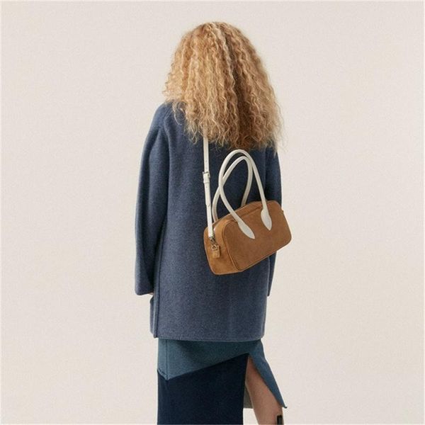 evening bags spring/summer 2021 armpit bag women large capacity shoulder female handle fashion brand handbags travel totes
evening bags spring/summer 2021 armpit bag women large capacity shoulder female handle fashion brand handbags travel totes