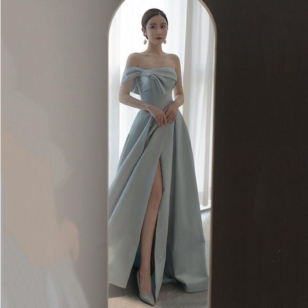 female french satin temperament evening dress ladies long slim high split skirt xs-2xl ethnic clothing, Red
female french satin temperament evening dress ladies long slim high split skirt xs-2xl ethnic clothing, Red