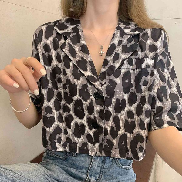3 sizes -xl casual loose short sleeve notched collar leopard single breasted summer women casual shirts 210522, White
3 sizes -xl casual loose short sleeve notched collar leopard single breasted summer women casual shirts 210522, White