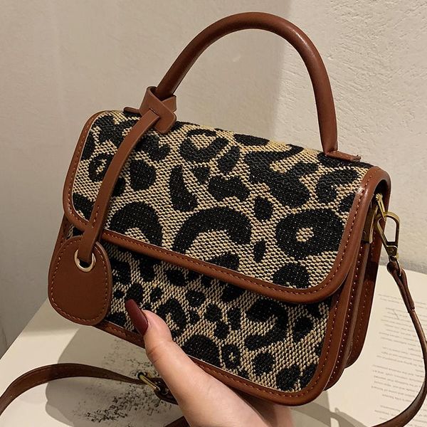 evening bags leopard flap tote bag 2021 winter canvas women's designer handbag vintage shoulder messenger phone purses
evening bags leopard flap tote bag 2021 winter canvas women's designer handbag vintage shoulder messenger phone purses