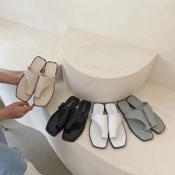 slippers clip toe women flats heeled solid color hollow sandals slides beach shoes woman fashion size 35-39, Black
slippers clip toe women flats heeled solid color hollow sandals slides beach shoes woman fashion size 35-39, Black