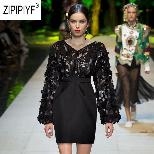 casual dresses 2021 autumn fashion women v neck sequined long lantern sleeve high waist black party night club 2566, Black;gray
casual dresses 2021 autumn fashion women v neck sequined long lantern sleeve high waist black party night club 2566, Black;gray