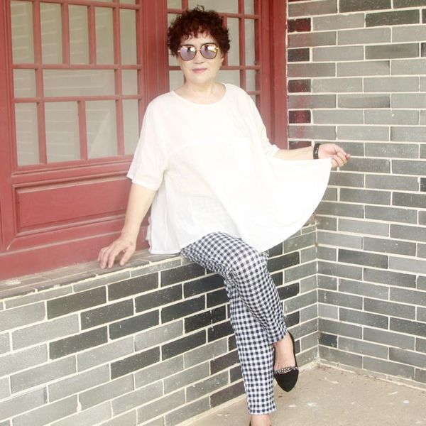 women's two piece pants elegant short sleeve white and plaid outfits for women 5xl 6xl 7xl plus size summer casual loose set h394
women's two piece pants elegant short sleeve white and plaid outfits for women 5xl 6xl 7xl plus size summer casual loose set h394