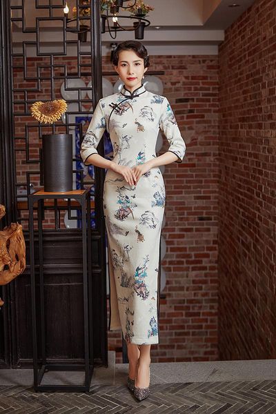 ethnic clothing suede autumn winter cheongsams slim mandarin collar qipao traditional oriental chinese dress warm banquet gown, Red
ethnic clothing suede autumn winter cheongsams slim mandarin collar qipao traditional oriental chinese dress warm banquet gown, Red