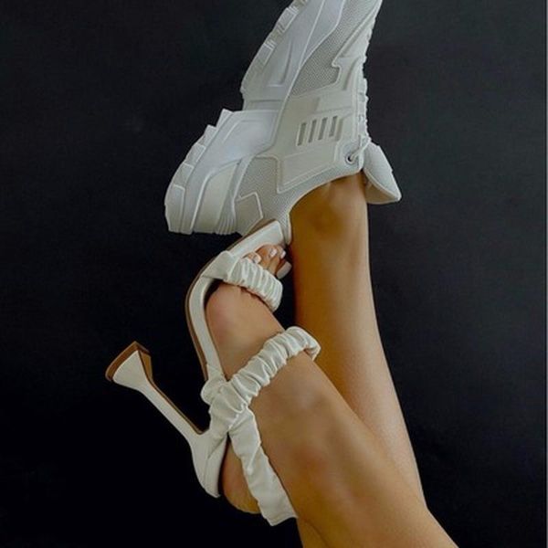 sandals 2021 pleated ladies summer fashion party high heels shoes gladiator black white women
sandals 2021 pleated ladies summer fashion party high heels shoes gladiator black white women