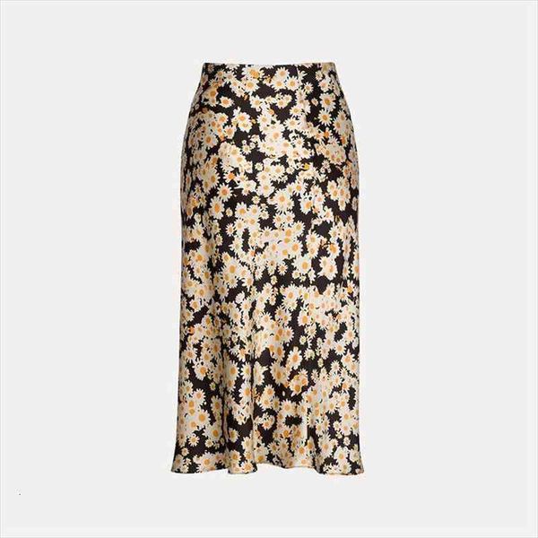 floral print girls silk pencil women skirt fashion high waist slim ladies chic boho midi mermaid jupe femme, Black
floral print girls silk pencil women skirt fashion high waist slim ladies chic boho midi mermaid jupe femme, Black