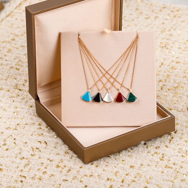s925 silver pendant necklace with white shell and red agate malachite turquoise for women wedding jewelry gift have box stamp ps7312
s925 silver pendant necklace with white shell and red agate malachite turquoise for women wedding jewelry gift have box stamp ps7312