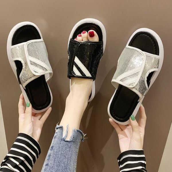 slippers shoes women's sequin fashion-sports slipper anti-slip summer korean flat thick bottomed sandals and women xx141, Black
slippers shoes women's sequin fashion-sports slipper anti-slip summer korean flat thick bottomed sandals and women xx141, Black