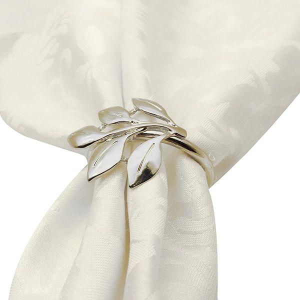 napkin rings practical and durable buttons dinner table holders for parties banquet decoration
napkin rings practical and durable buttons dinner table holders for parties banquet decoration