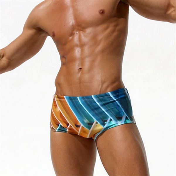 beach men printing swimsuit short sport homme low waist swimwear briefs fashion swimming pants for men sea surf tight 210515
beach men printing swimsuit short sport homme low waist swimwear briefs fashion swimming pants for men sea surf tight 210515
