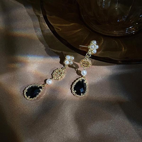 dangle & chandelier korean fashion female jewelry temperament vintage drop shape crystal imitation pearl long earrings accessories, Silver
dangle & chandelier korean fashion female jewelry temperament vintage drop shape crystal imitation pearl long earrings accessories, Silver