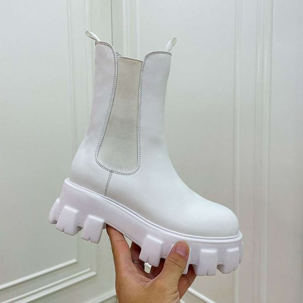 platform genuine leather half boots fashion lady slip-on anti-slip winter martin booties designer short bottes black white
platform genuine leather half boots fashion lady slip-on anti-slip winter martin booties designer short bottes black white