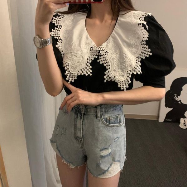 women's blouses & shirts alien kitty 2021 summer lace lapel shirt women korean style single-breasted puff sleeve doll female blusas, White
women's blouses & shirts alien kitty 2021 summer lace lapel shirt women korean style single-breasted puff sleeve doll female blusas, White