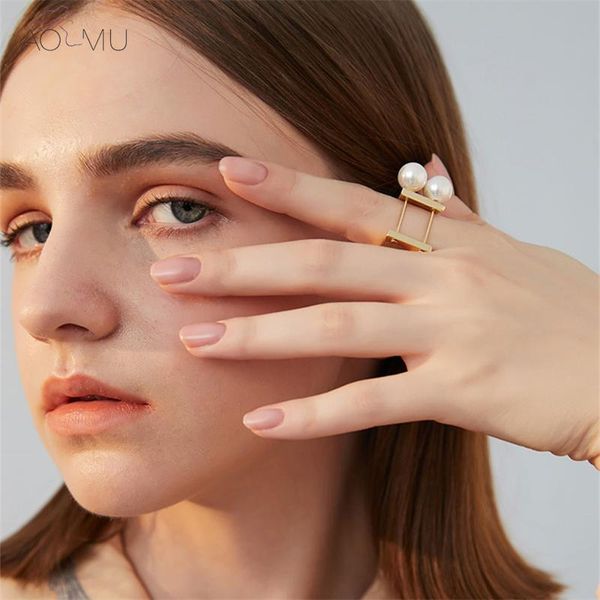 cluster rings aomu imitation pearls geometric hollow chic design personality exaggeration finger for women girls party jewelry, Golden;silver
cluster rings aomu imitation pearls geometric hollow chic design personality exaggeration finger for women girls party jewelry, Golden;silver