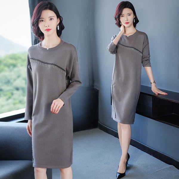 casual dresses 2021 autumn winter women long sleeve o-neck knit dress loose beadings sweater, Black;gray
casual dresses 2021 autumn winter women long sleeve o-neck knit dress loose beadings sweater, Black;gray