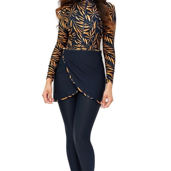 muslim swimwear women modest patchwork hijab long sleeves sport swimsuit 3pcs islamic burkinis wear bathing suit 210611, White;black 
muslim swimwear women modest patchwork hijab long sleeves sport swimsuit 3pcs islamic burkinis wear bathing suit 210611, White;black