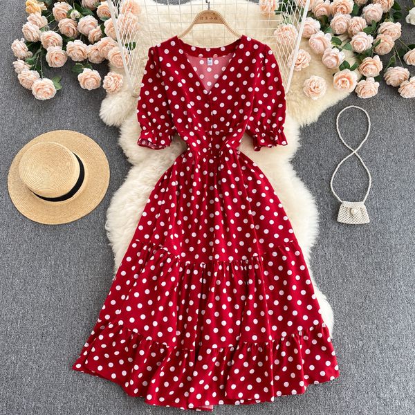 summer vintage red/beige/green polka dot dress women elegant v-neck single breasted short sleeve high waist vestidos female 2021, Black;gray
summer vintage red/beige/green polka dot dress women elegant v-neck single breasted short sleeve high waist vestidos female 2021, Black;gray