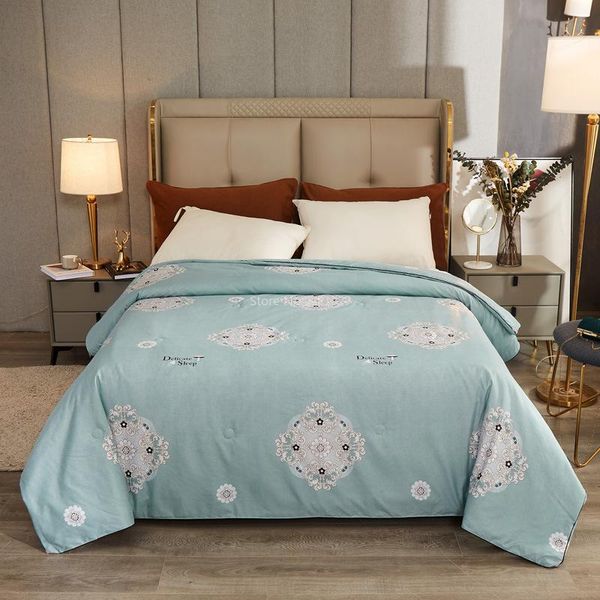 comforters & sets the air-conditioning quilt is cool in summer, and thin summer for two people machine washable.
comforters & sets the air-conditioning quilt is cool in summer, and thin summer for two people machine washable.