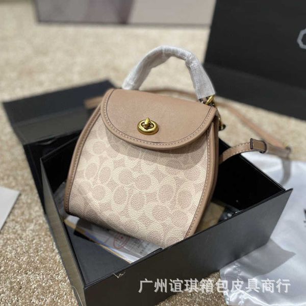 women luxurys designers bags 2021 womens handbags purses designer crossbody wallet bag louisbags_18 oriental ole trapezoidal messenger parke
women luxurys designers bags 2021 womens handbags purses designer crossbody wallet bag louisbags_18 oriental ole trapezoidal messenger parke