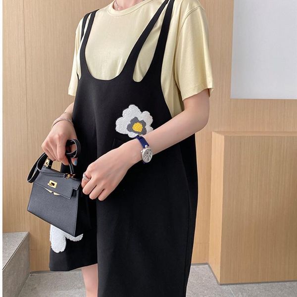 casual dresses women's sling black big flower printing sleeveless pocket backless summer mini dress l338, Black;gray 
casual dresses women's sling black big flower printing sleeveless pocket backless summer mini dress l338, Black;gray