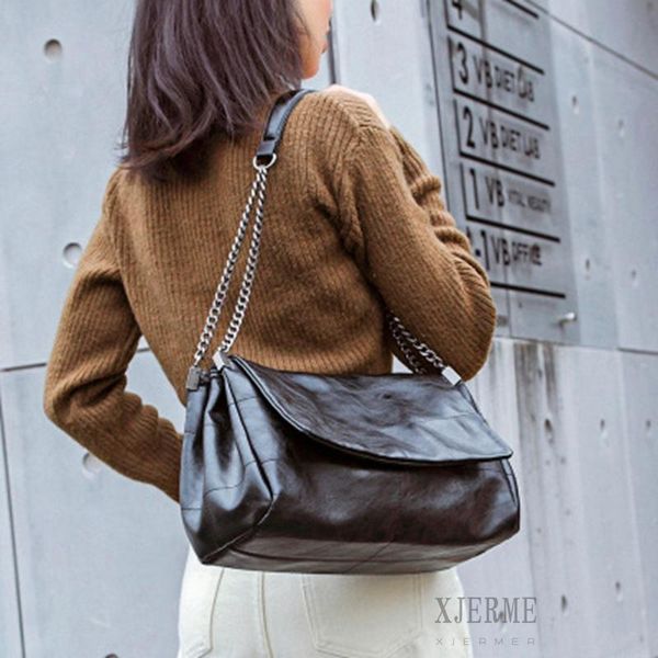 evening bags large capacity women's bag, diamond shoulder strap, autumn and winter fashion, 2021
evening bags large capacity women's bag, diamond shoulder strap, autumn and winter fashion, 2021