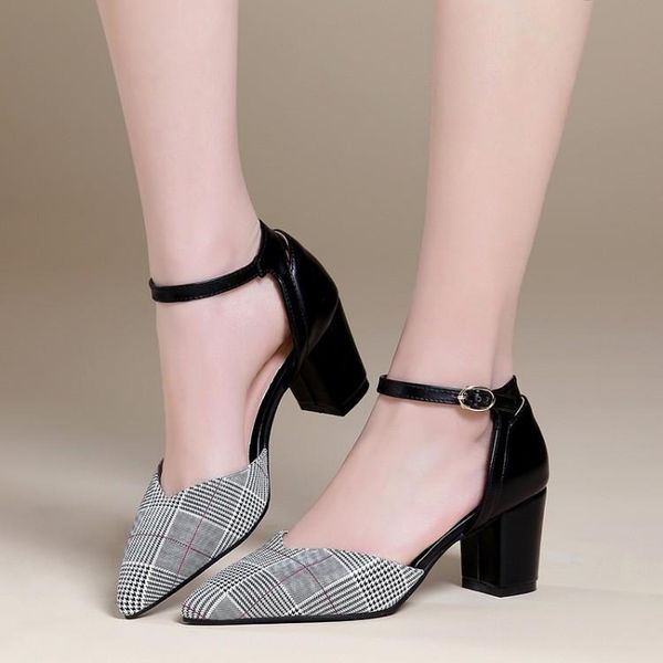 trendy 2021 summer plaid sandals ankle strap chunky high heels womens pointed toe casual comfort shoes 34-43, Black
trendy 2021 summer plaid sandals ankle strap chunky high heels womens pointed toe casual comfort shoes 34-43, Black