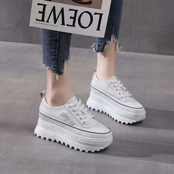 leather inner heightening small white shoes women's 2021 new spring and autumn versatile muffin thick bottom, light leisure
leather inner heightening small white shoes women's 2021 new spring and autumn versatile muffin thick bottom, light leisure