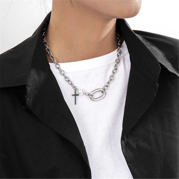 pendant necklaces 316l fashion stainless steel hip hop stitching titanium chain design pearl cross necklace no fade, Silver
pendant necklaces 316l fashion stainless steel hip hop stitching titanium chain design pearl cross necklace no fade, Silver