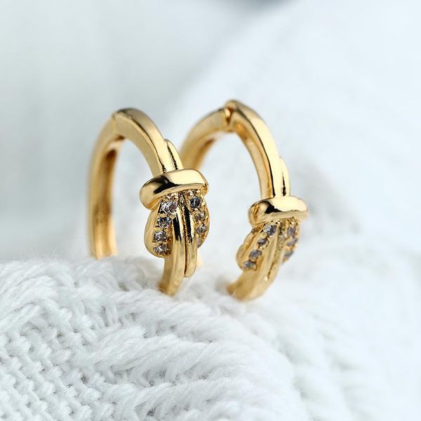 stud xmwp gold hoop earrings for women knotting small ear buckle with zircon piercing simple women's creoles fashionable design, Golden;silver
stud xmwp gold hoop earrings for women knotting small ear buckle with zircon piercing simple women's creoles fashionable design, Golden;silver