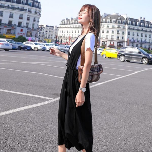 2021 summer two piece set women solid lounge wear short sleeve t shirts + fashon korean style strap wide leg pants suit s117 f2vi, Black;white
2021 summer two piece set women solid lounge wear short sleeve t shirts + fashon korean style strap wide leg pants suit s117 f2vi, Black;white