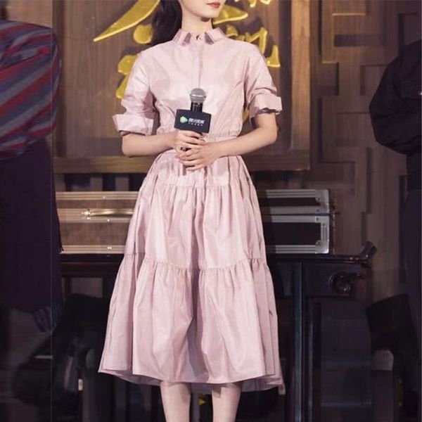 casual dresses 2021 summer fashion designer dress women pink long sleeve single breasted with belt elegant, Black;gray
casual dresses 2021 summer fashion designer dress women pink long sleeve single breasted with belt elegant, Black;gray