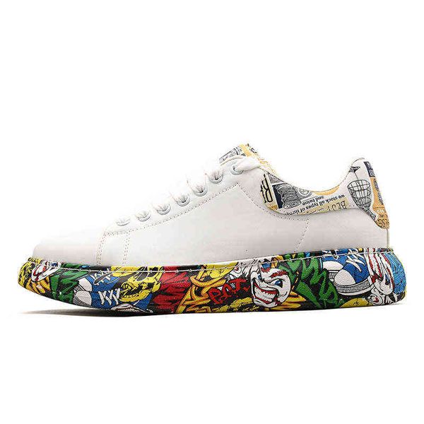 2021 autumn graffiti bottom casual board shoes low super fiber leather four seasons couple
2021 autumn graffiti bottom casual board shoes low super fiber leather four seasons couple