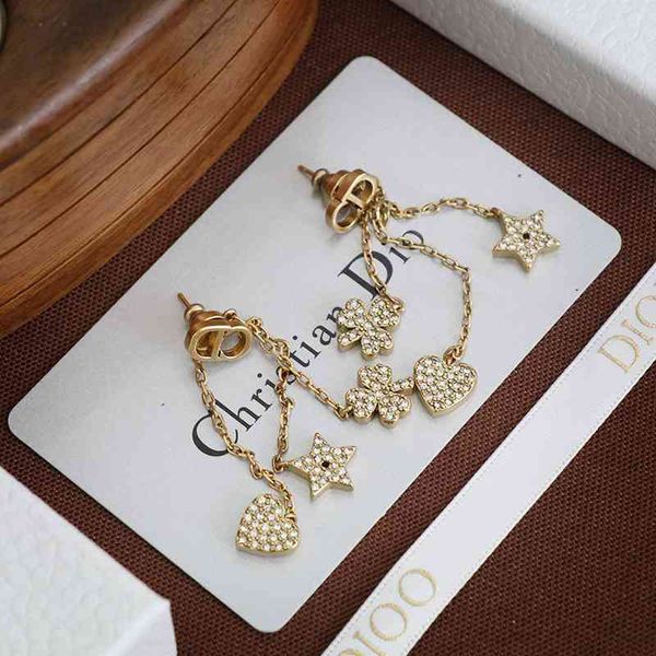 letter family jewelry luxury cd fashion dijia tassel earrings d asymmetric diamond designer and for women in 2021, Red;brown
letter family jewelry luxury cd fashion dijia tassel earrings d asymmetric diamond designer and for women in 2021, Red;brown