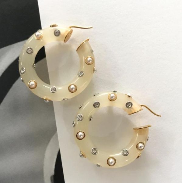 wedding jewelry brooch earrings crystal pearl acrylic design earrings women banquet party accessories jewelry gifts, Golden;silver
wedding jewelry brooch earrings crystal pearl acrylic design earrings women banquet party accessories jewelry gifts, Golden;silver