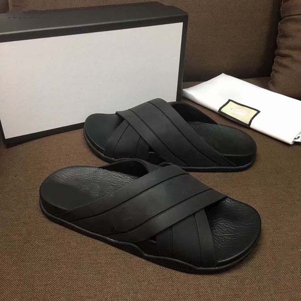 r ladies leather sandals, micro suede fashion new spring and autumn slippers casual high comfort non-slip wear-resistant belt box 35-45, Black
r ladies leather sandals, micro suede fashion new spring and autumn slippers casual high comfort non-slip wear-resistant belt box 35-45, Black