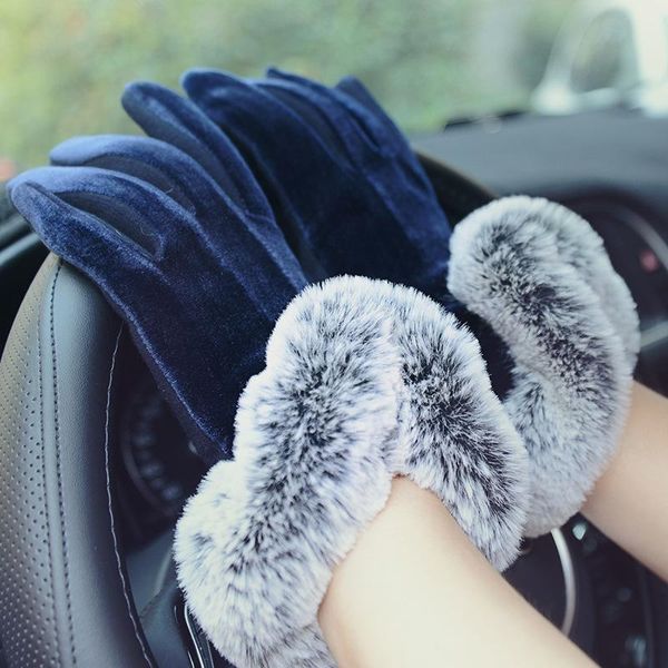 five fingers gloves winter women keep warm touch screen thin fleece not bloated golden velvet plush wrist elegant soft drive cycling mittens, Blue;gray
five fingers gloves winter women keep warm touch screen thin fleece not bloated golden velvet plush wrist elegant soft drive cycling mittens, Blue;gray
