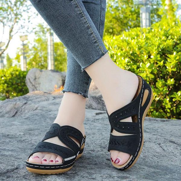 women's slippers ladies casual soft woman shoes comfy platform sole wedge comfortable sandal outdoor summer female footwear 2021, Black
women's slippers ladies casual soft woman shoes comfy platform sole wedge comfortable sandal outdoor summer female footwear 2021, Black