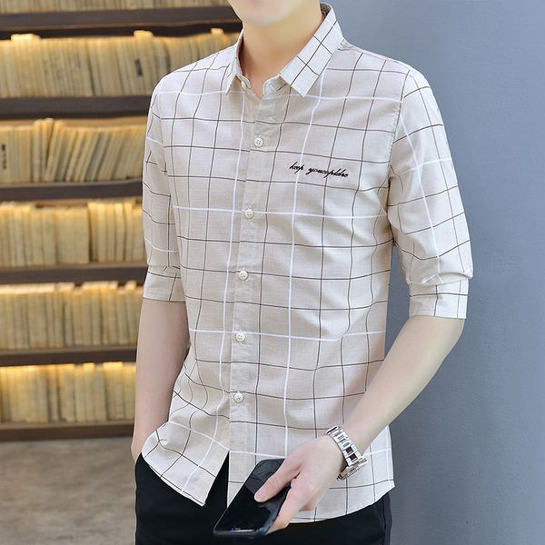 spring 2021 and summer shirt men's lapel 5 / sleeve slim fit korean casual short trend handsome middle, White;black
spring 2021 and summer shirt men's lapel 5 / sleeve slim fit korean casual short trend handsome middle, White;black