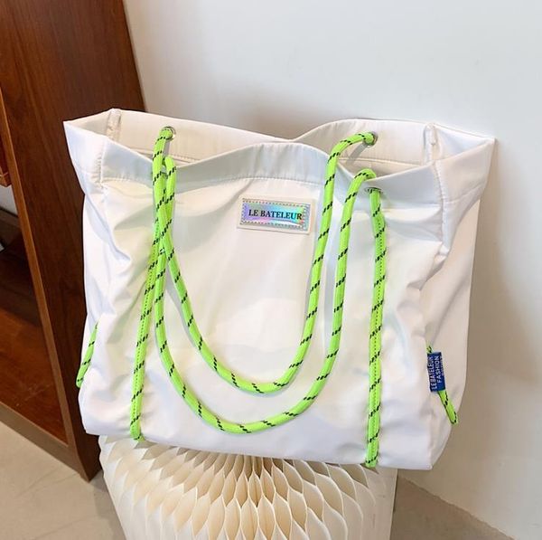 leisure large-capacity sports fitness shoulder bag light shopping handbag green bags women
leisure large-capacity sports fitness shoulder bag light shopping handbag green bags women