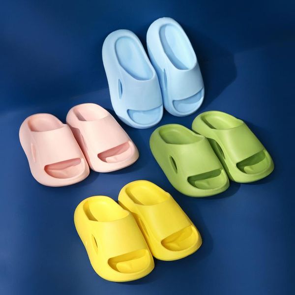children' slippers 2021 boys and girls summer shoes at home indoor kindergarten outdoor lightweight safety non-slip slipper, Black;grey
children' slippers 2021 boys and girls summer shoes at home indoor kindergarten outdoor lightweight safety non-slip slipper, Black;grey
