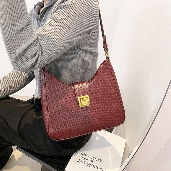 shoulder bags vintage designer handbags women fashion woven plain crossbody bag ladies leather messenger underarm for woman
shoulder bags vintage designer handbags women fashion woven plain crossbody bag ladies leather messenger underarm for woman