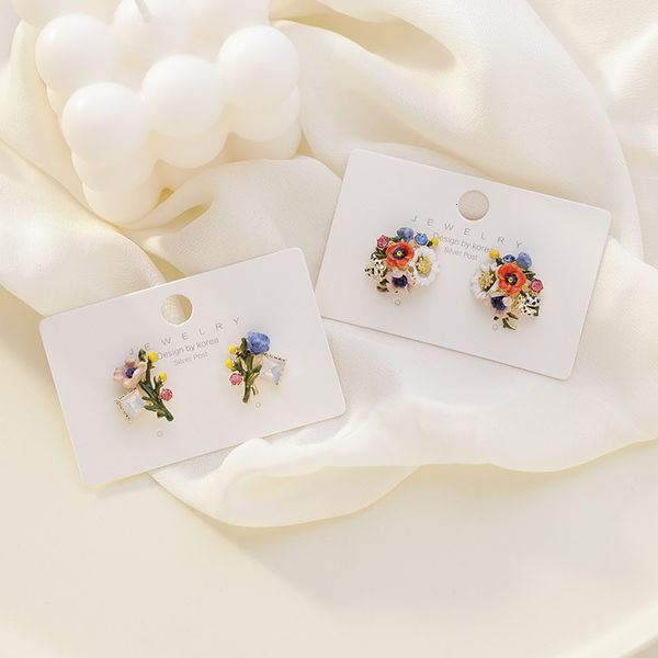 yindong korean s925 gate same french enamel colored glaze flower earrings fashion oil dripping, Golden
yindong korean s925 gate same french enamel colored glaze flower earrings fashion oil dripping, Golden