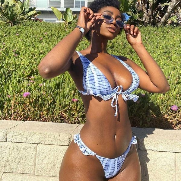 women's sleeveless swimwear, classic lace-up bare midriff bodysuit, three-point backless swimsuit swimwear, White;black
women's sleeveless swimwear, classic lace-up bare midriff bodysuit, three-point backless swimsuit swimwear, White;black