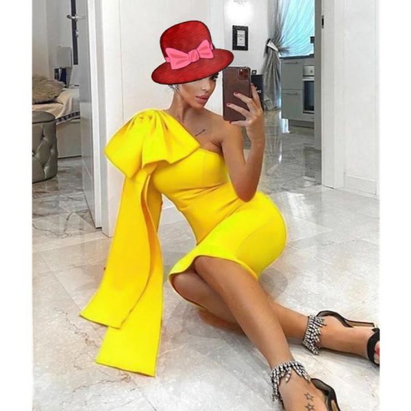 party dresses yellow satin short prom dress one shoulder tea length homecoming princess women 2021 gowns plus size, White;black
party dresses yellow satin short prom dress one shoulder tea length homecoming princess women 2021 gowns plus size, White;black