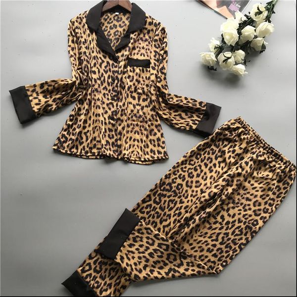 pajamas sets with pants women sleepwear silk homewear satin leopard print lounge pijama long sleeve pyjamas thin, Black;red
pajamas sets with pants women sleepwear silk homewear satin leopard print lounge pijama long sleeve pyjamas thin, Black;red