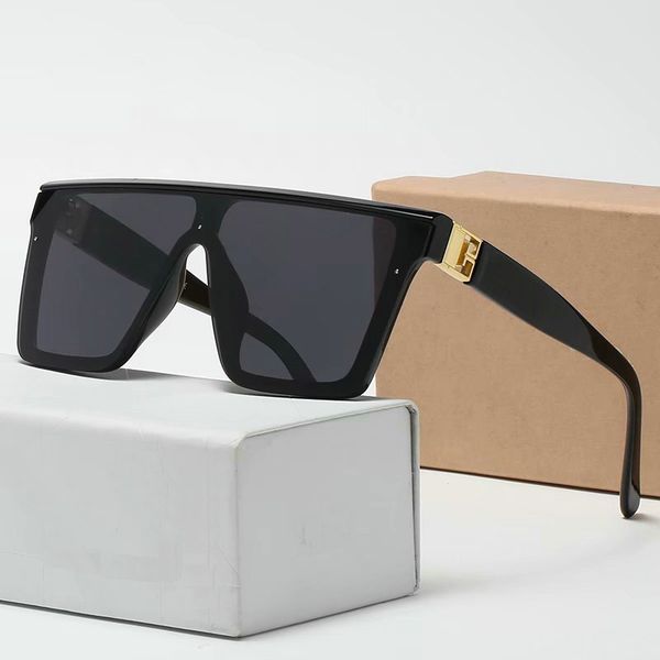 2021 designer square sunglasses men women vintage shades driving millionaire sunglass male sun glasses fashion metal plank sunglass eyewear, White;black
2021 designer square sunglasses men women vintage shades driving millionaire sunglass male sun glasses fashion metal plank sunglass eyewear, White;black